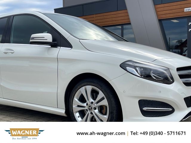 Mercedes-Benz B 220 4Matic Automatik AHK SHZ LED Kamera