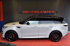 Fahrzeugabbildung Land Rover Range Rover Sport Autobiography 2xTV Pano 360°
