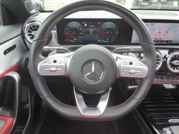 Mercedes-Benz CLA 220d Shooting Brake AMG Line StandhzgPanoL