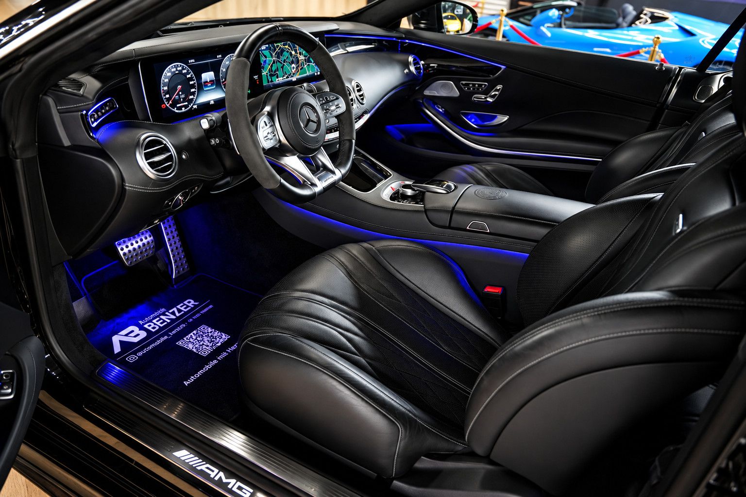 Fahrzeugabbildung Mercedes-Benz S S 63 AMG 4Matic *Pano*Designo*Ambiente*Carbon*