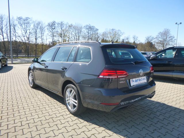 Fahrzeugabbildung Volkswagen Golf VII Variant >Navi/Klima/VW Connect<