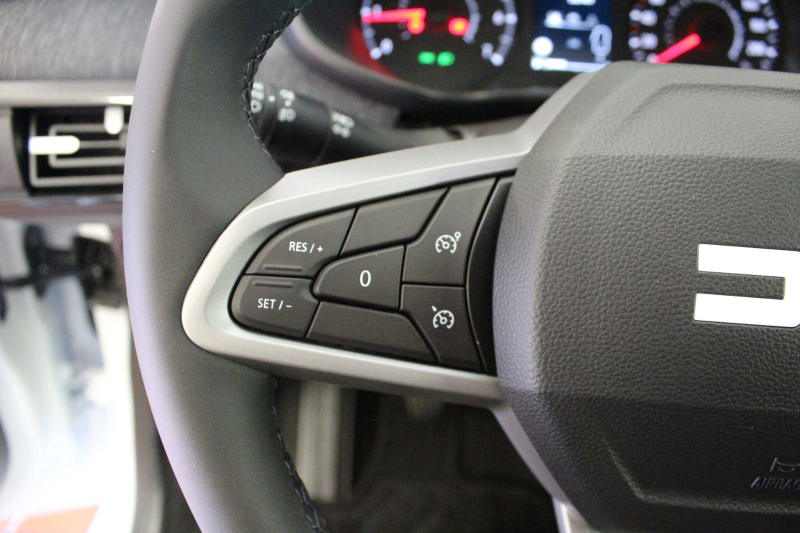 Fahrzeugabbildung Dacia Jogger TCe 110Expression MY26 *Winterp.*