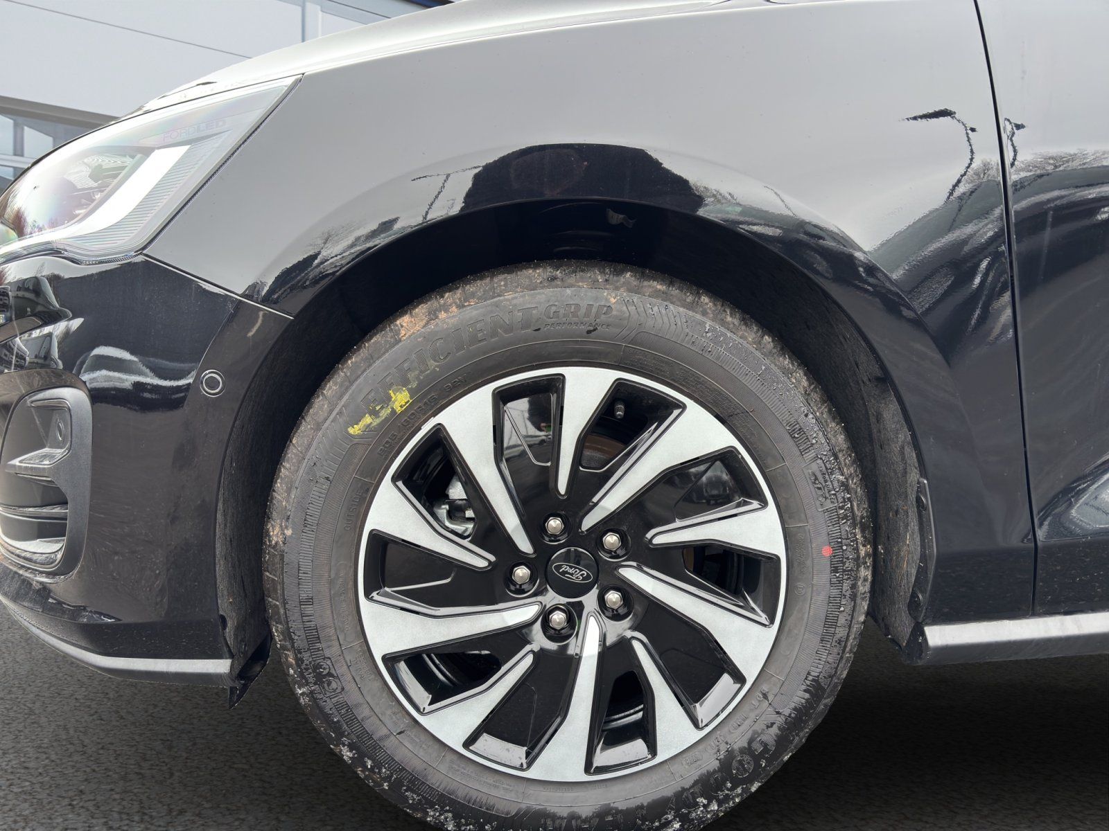 Fahrzeugabbildung Ford Focus 1.0 Ecoboost Titanium ##Easy-Parking-Paket