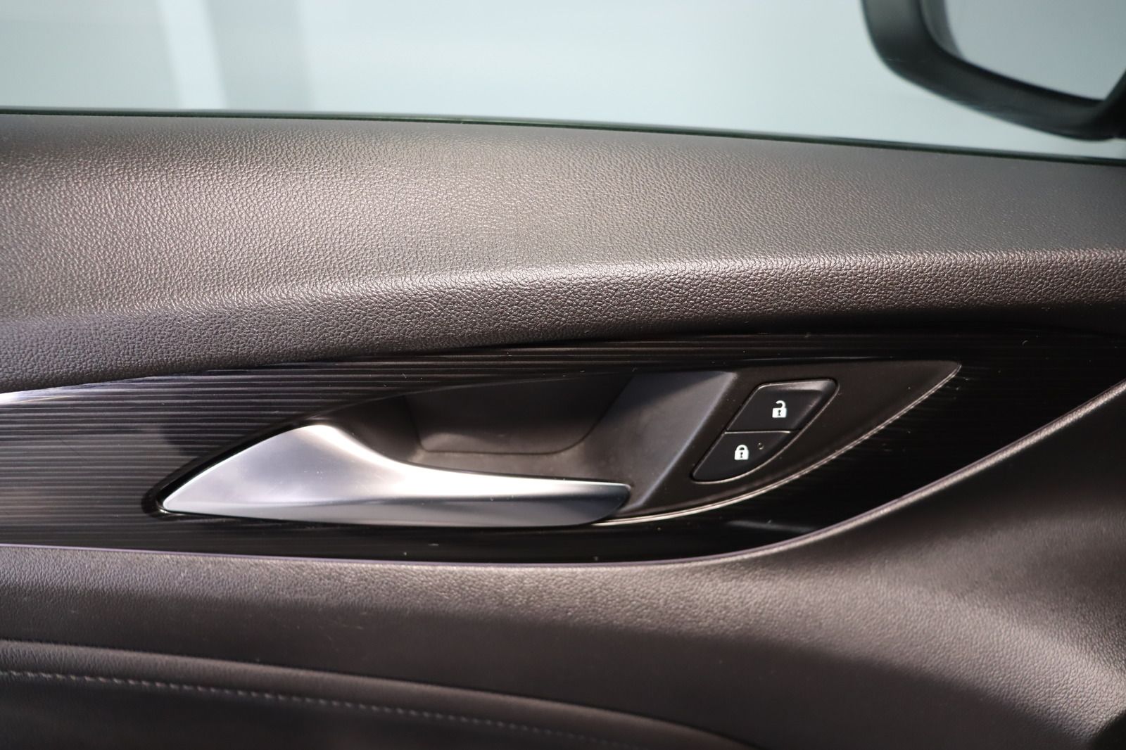 Fahrzeugabbildung Opel Insignia Grand Sport 4x4 * AHK