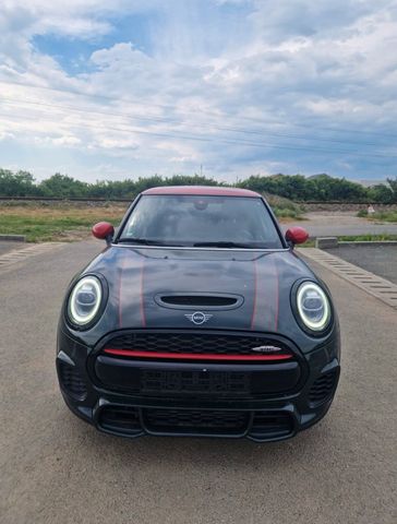 MINI Mini Cooper S 2018 JCW 231CP