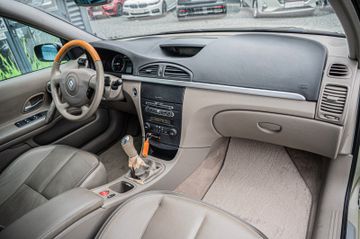 Fahrzeugabbildung Renault Laguna II Grandtour Initiale|LEDER|PDC|SHZ|XENON