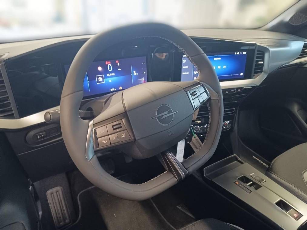 Fahrzeugabbildung Opel Mokka Edition MildHybrid 107 KW AT