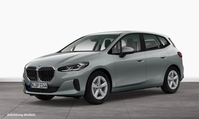 BMW 218i Active Tourer Kamera LED Sitzheizung