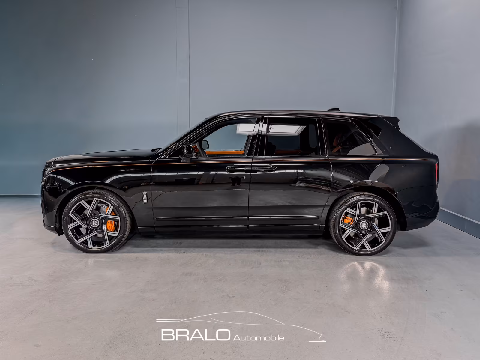 Rolls-Royce Cullinan Black Badge*Prod.26*Mass.*T1*4seater"