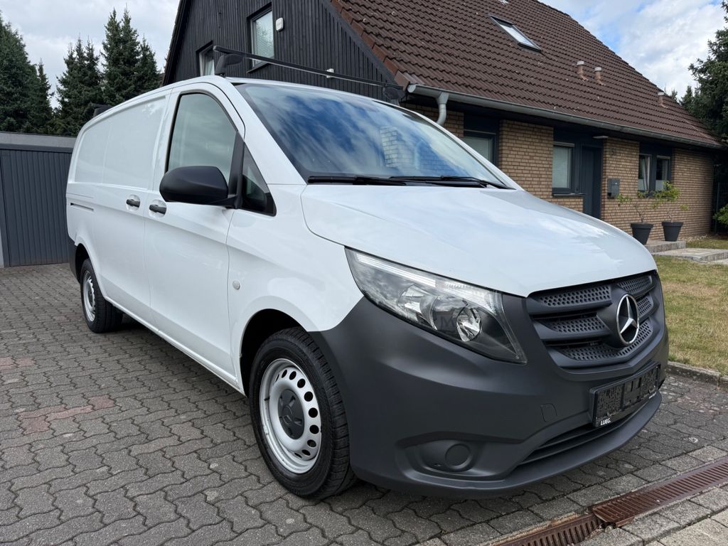 Image of Mercedes-Benz Vito