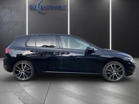Volkswagen Golf VIII United 1.5 TSI BMT Alu 18 Navi PDC SHZ