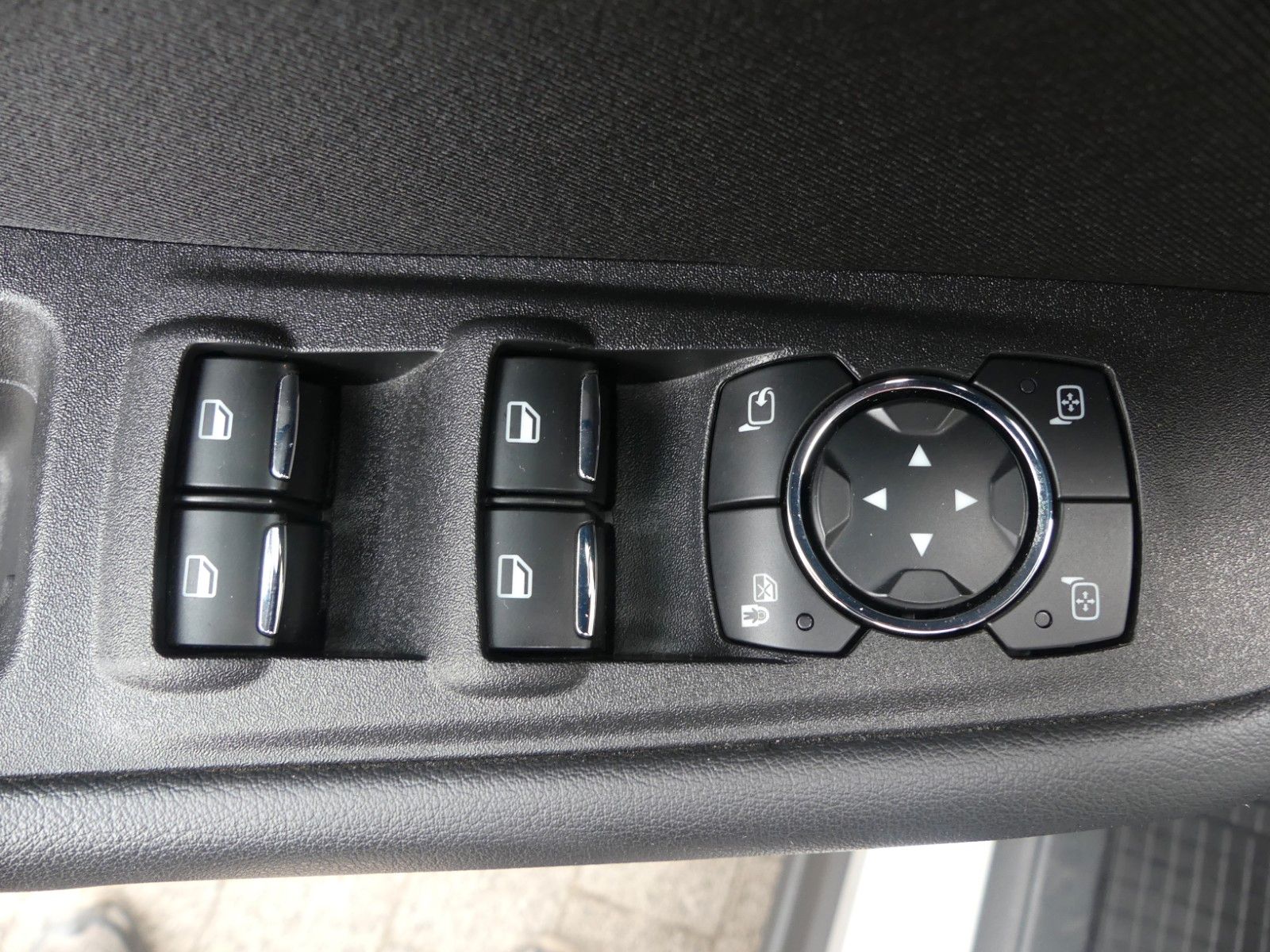 Fahrzeugabbildung Ford Galaxy Trend*Kamera*7 Sitze*