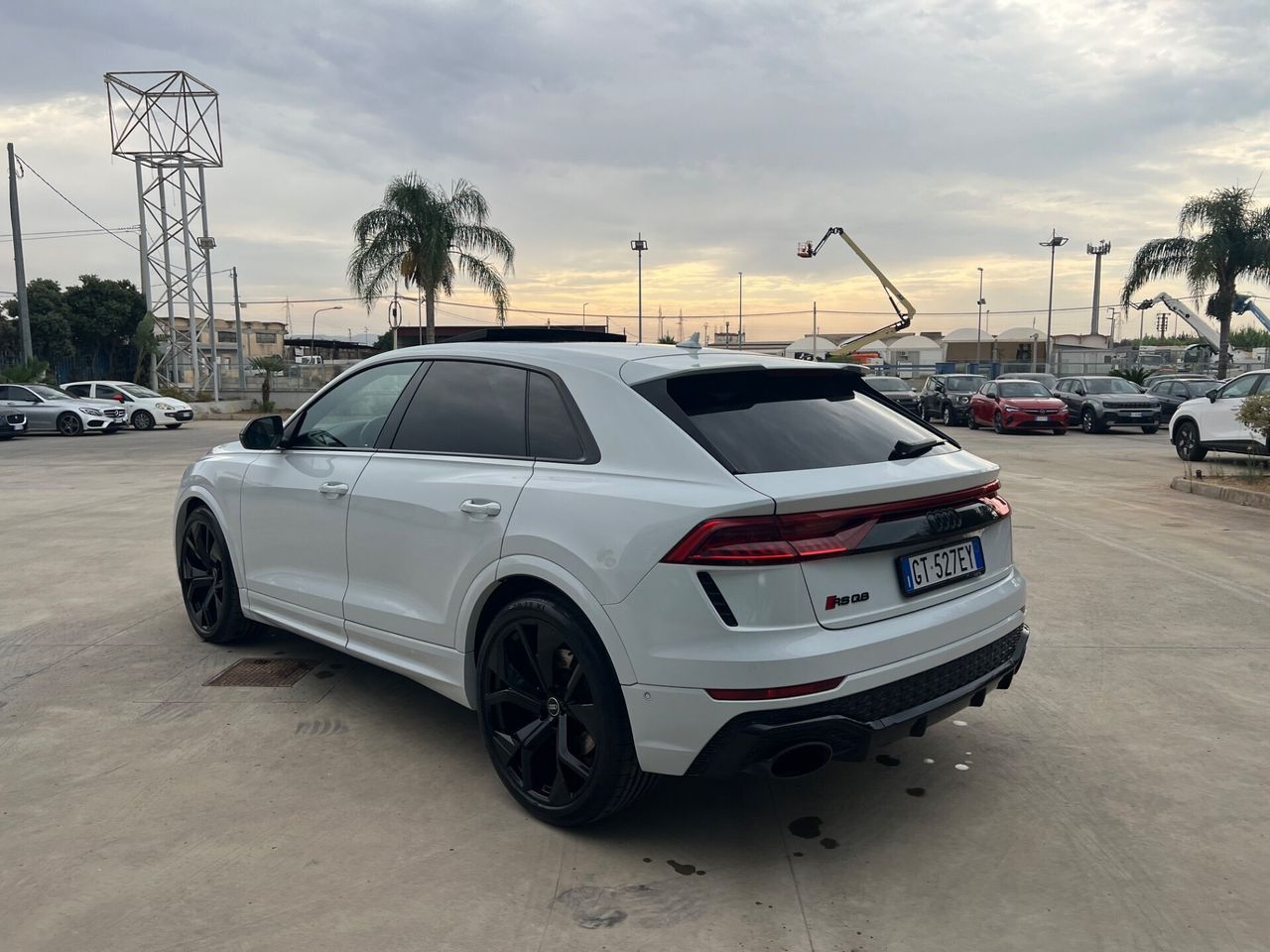 Audi RSQ8 4.0 600CV TFSI V8 quattro tiptronic -  imagem 3