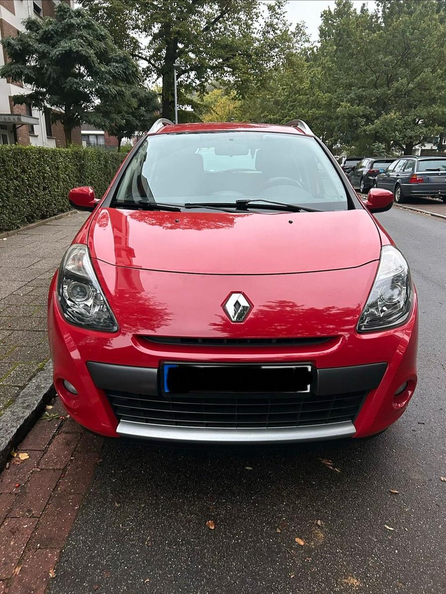 Renault Clio 2009 — rear view