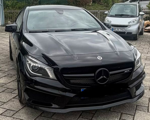 MERCEDES-BENZ Cla 45 amg Garagenfahrzeug