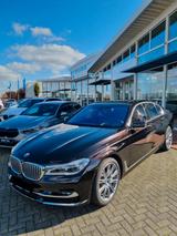 BMW 750d xDrive - 400PS,INDIVIDUAL,Absolut Voll,TOP! - BMW 750 mit Diesel-Antrieb