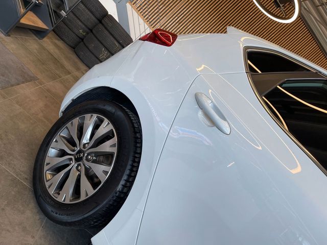 Kia Cee'd *1.HAND*NAVI*TEMPO*KAMERA*LKHZ*