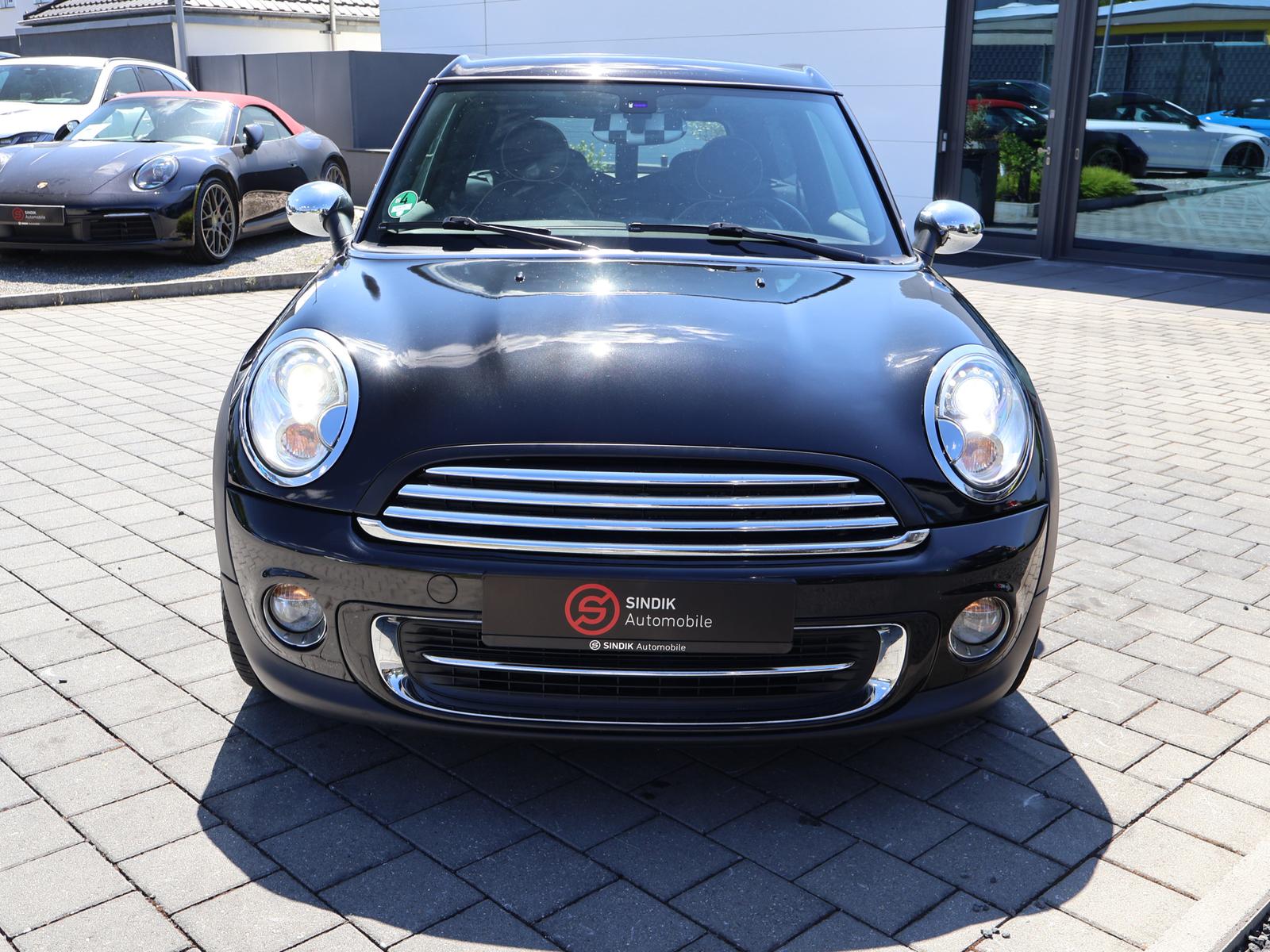 MINI Cooper Clubman