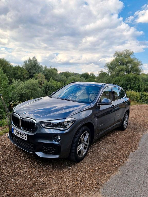 Image of BMW X1