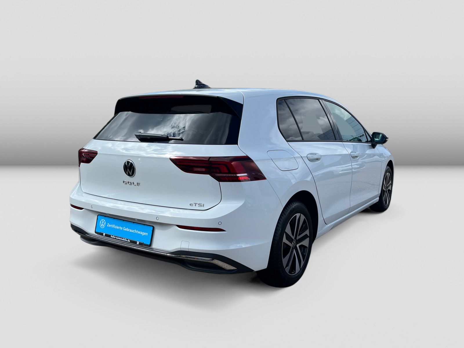 Volkswagen Golf VIII 1.5eTSI DSG Energy ACC Cam LED SHZ Nav foto 4