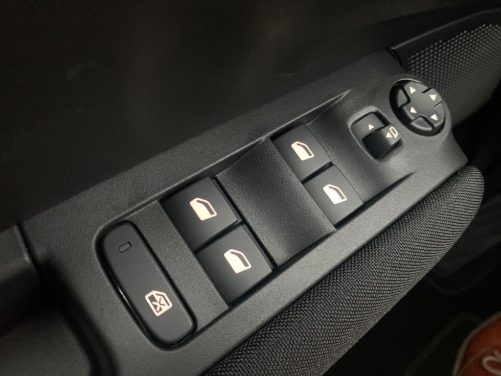 Fahrzeugabbildung Citroën C3 Aircross PureTech 130 Stop & Start EAT6 OPF P
