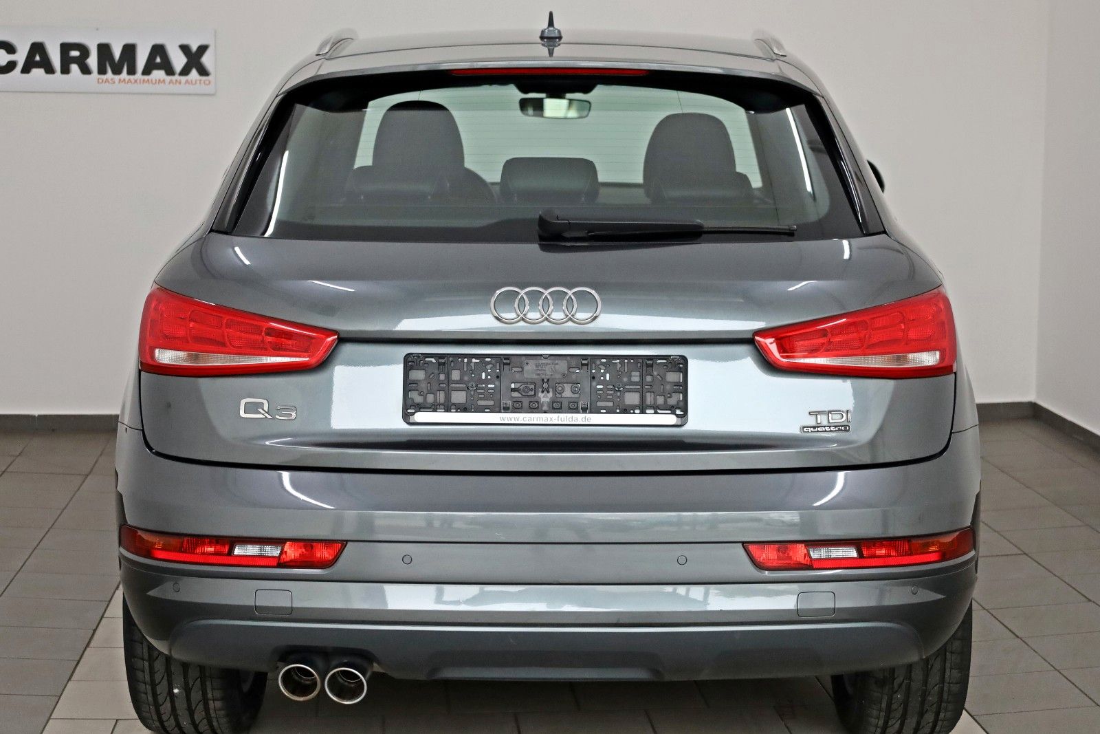 Fahrzeugabbildung Audi Q3 quattro S Line T.Leder,Navi,Xenon,SH,PDC,AHK