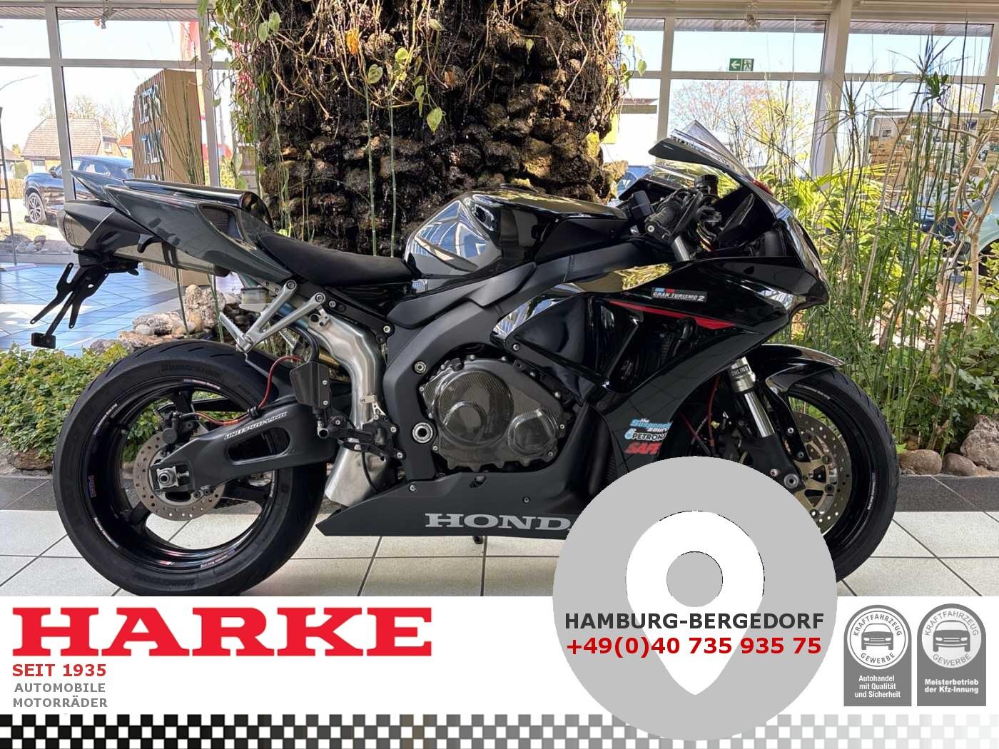 Honda CBR 1000RR Fireblade