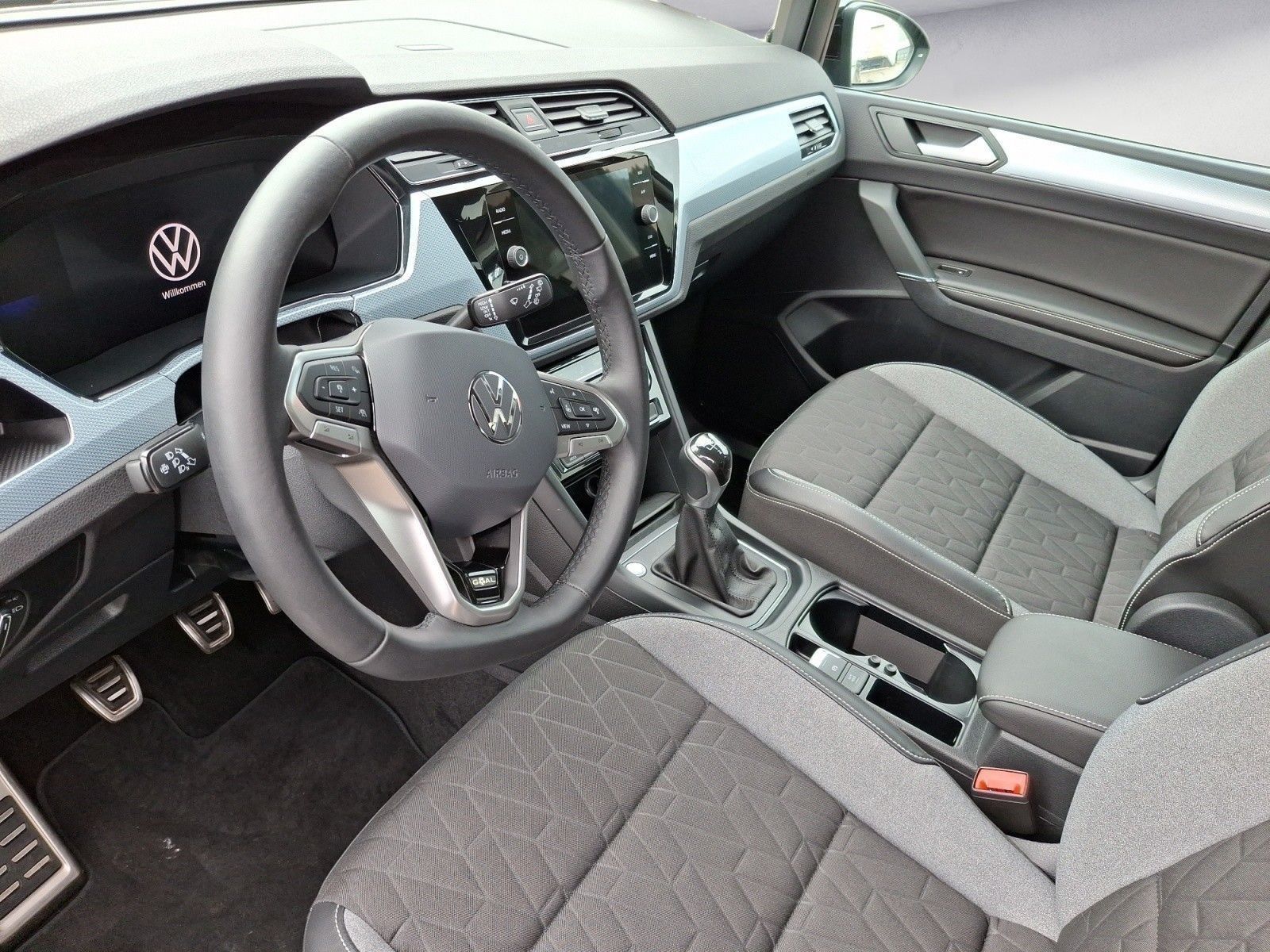 Volkswagen Touran - Bild 22