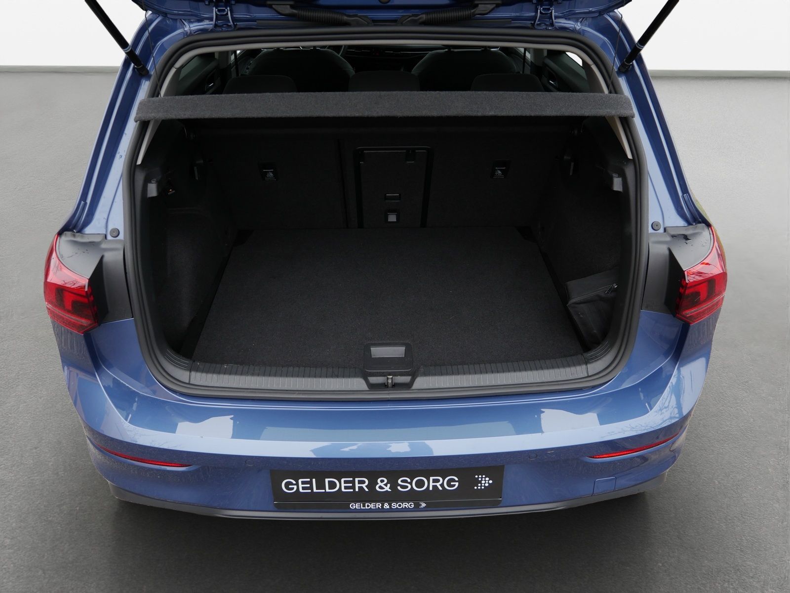 Volkswagen Golf - Bild 11