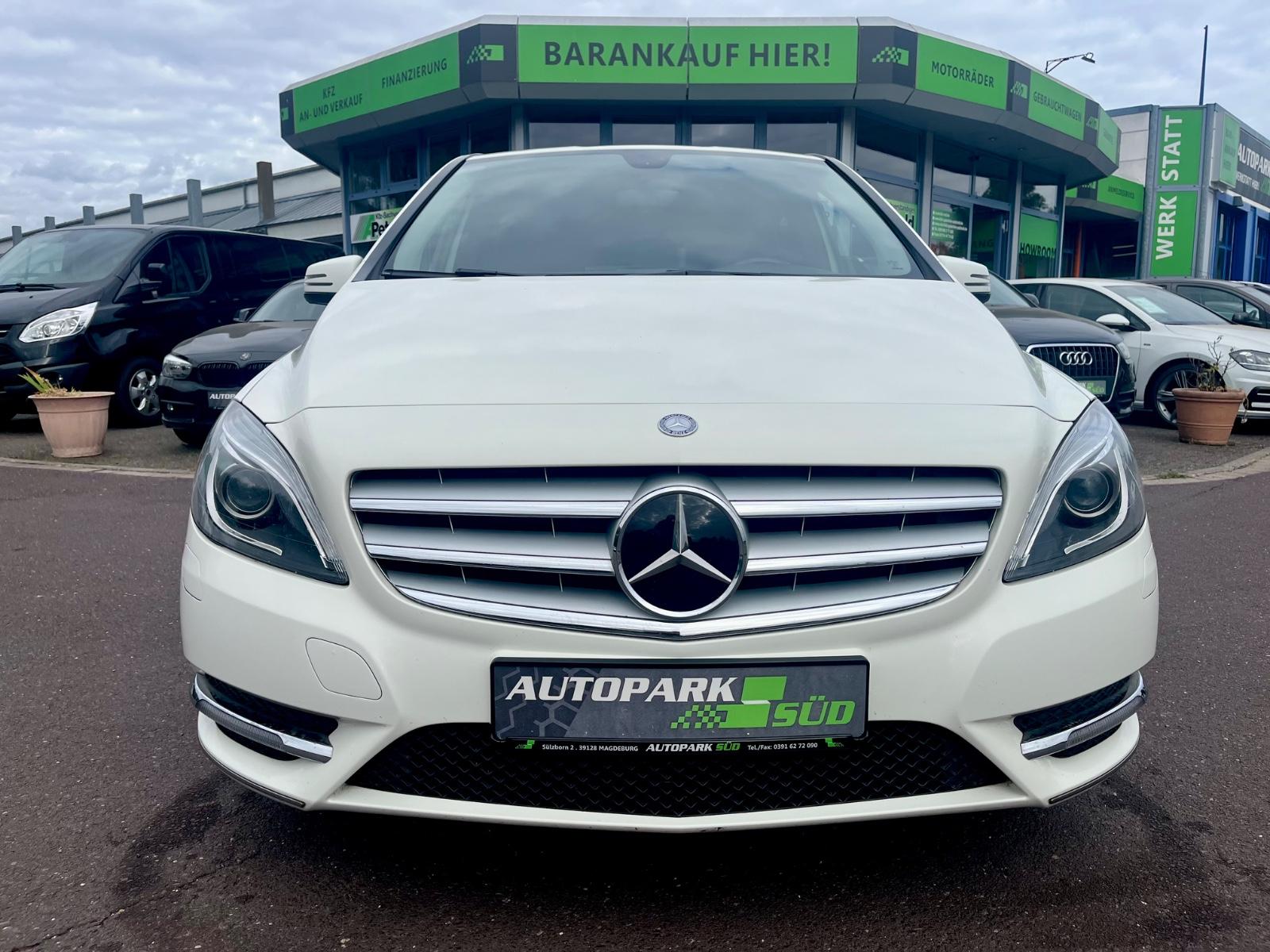 Mercedes-Benz B 180 B -Klasse-NAVI-XENON-SOMMER&WINTER