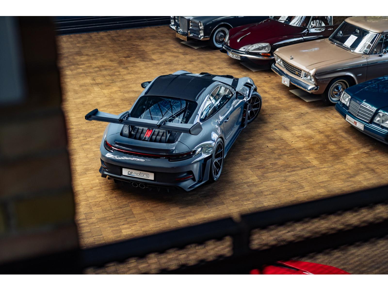 Porsche 911/992 GT3 RS WEISSACH, LIFT, CARBON CAGE, BOSE