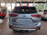 Toyota Highlander 2.5 Hybrid Luxury/AHK/WKR - Toyota Highlander: Automatik