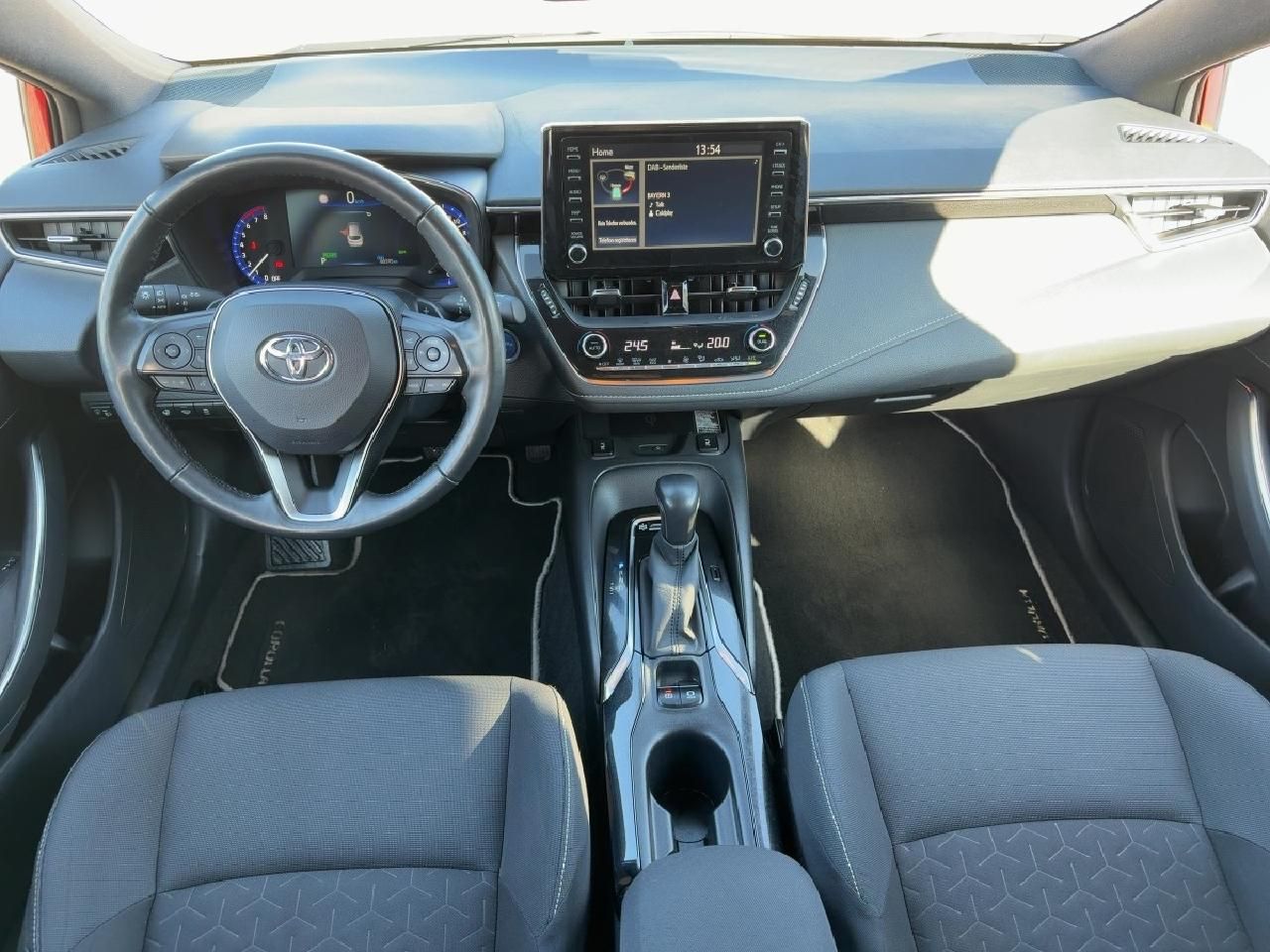 Fahrzeugabbildung Toyota Corolla TS 2,0 Hybrid Team D *ACC *SHZ *CAM*