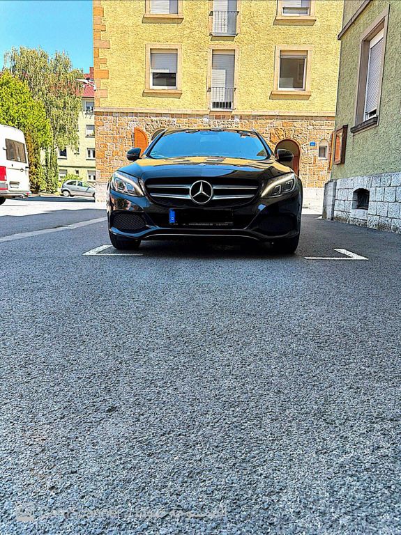 Image of Mercedes-Benz C 220