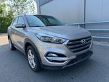 Hyundai Tucson Premium 4WD - Hyundai in Augsburg