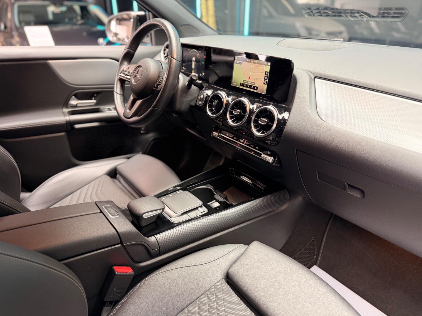 Mercedes-Benz GLA LED/BT/Navi/T-Leder/AHK/Virtual/CAM, миниатюра 30