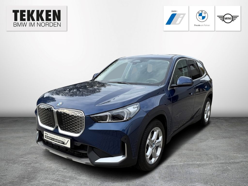 Image of BMW iX1