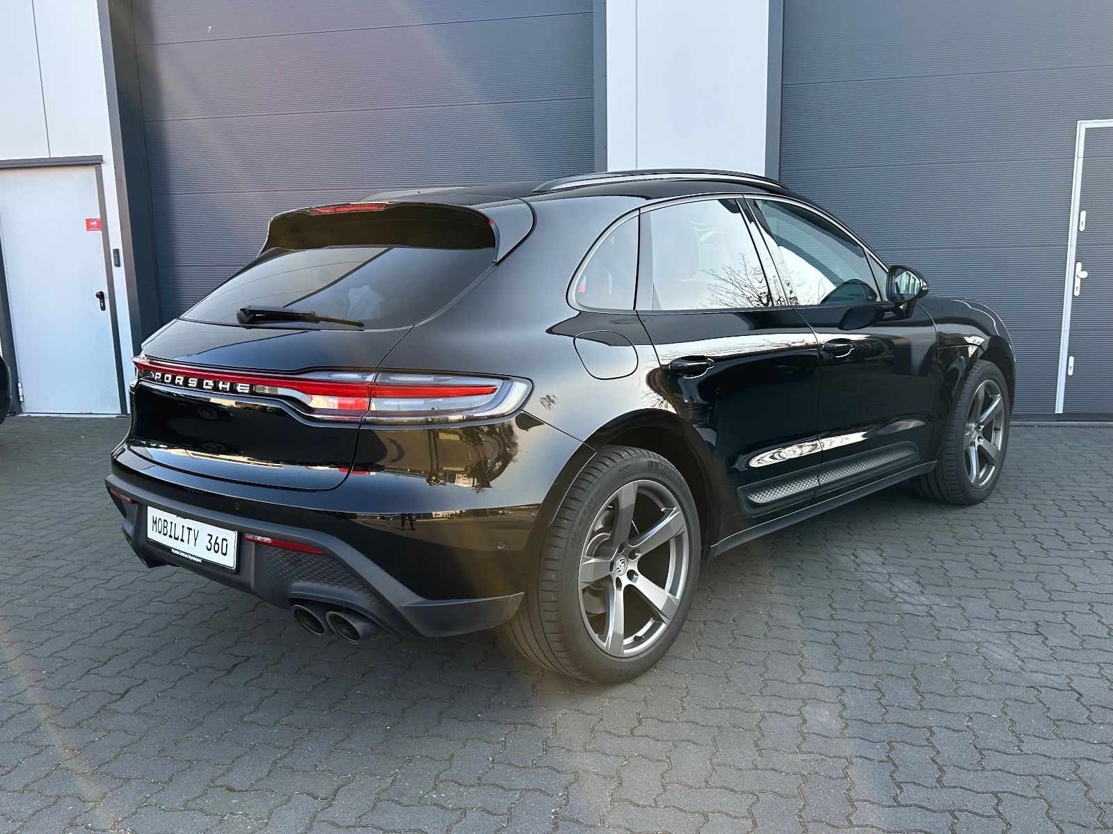 Fahrzeugabbildung Porsche Macan*BOSE*Panorama - *Miete/Mietkauf mögl.