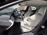 Mercedes-Benz GLA 220 CDI 4Matic 7G-DCT Urban / PDC V+H - Mercedes-Benz GLA-Klasse Gebrauchtwagen in Düsseldorf