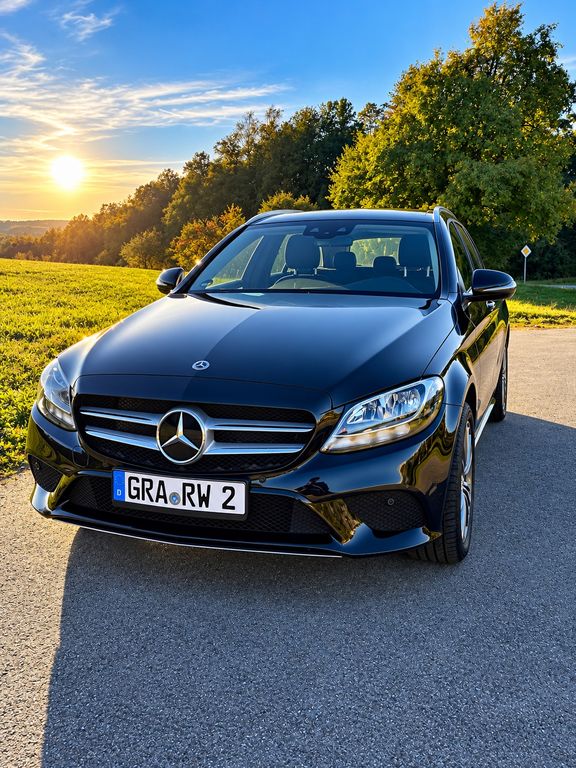 Image of Mercedes-Benz C 200