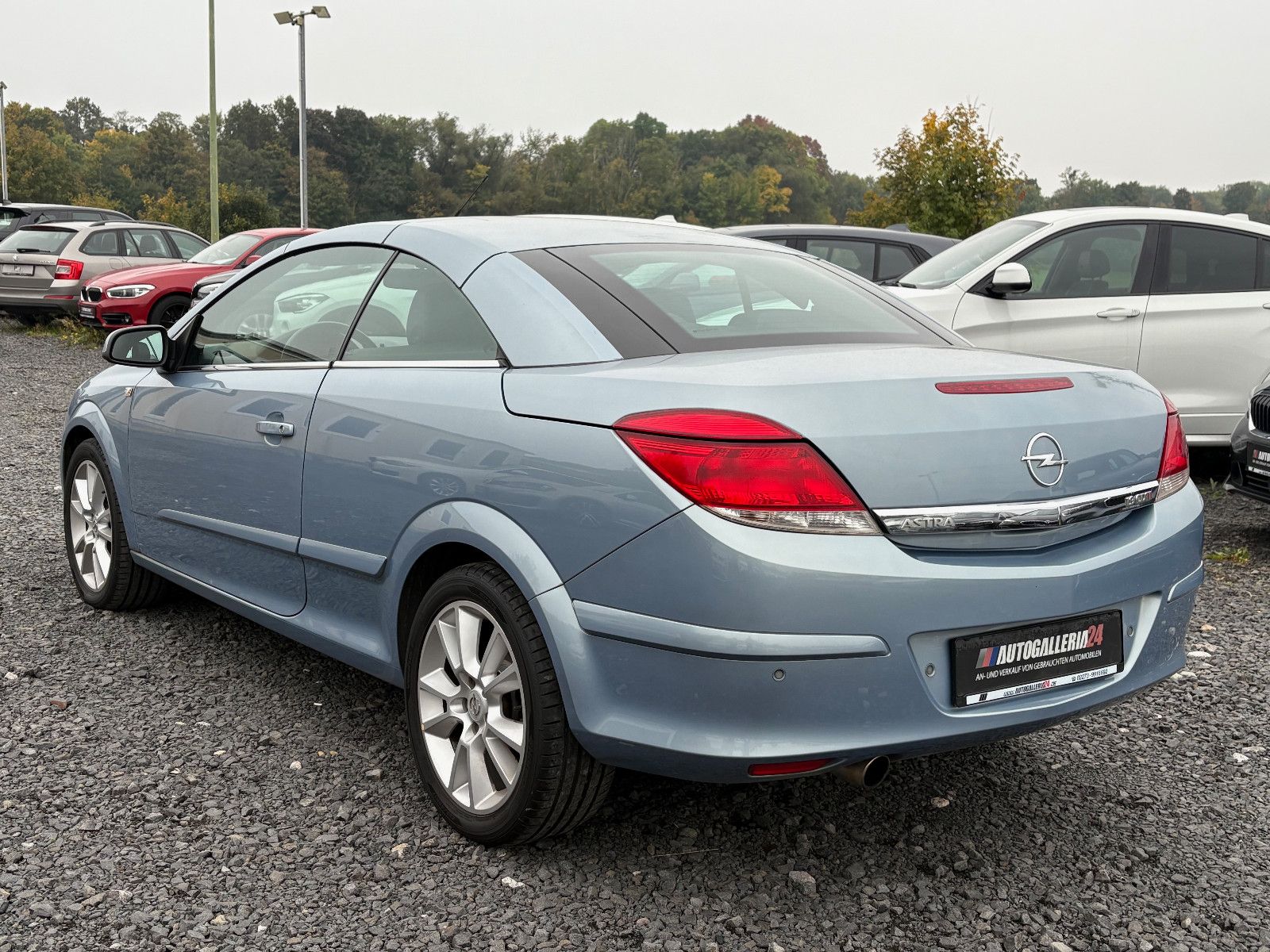 Fahrzeugabbildung Opel Astra 1.9 CDTI Leder Klima 1.HAND 110kW