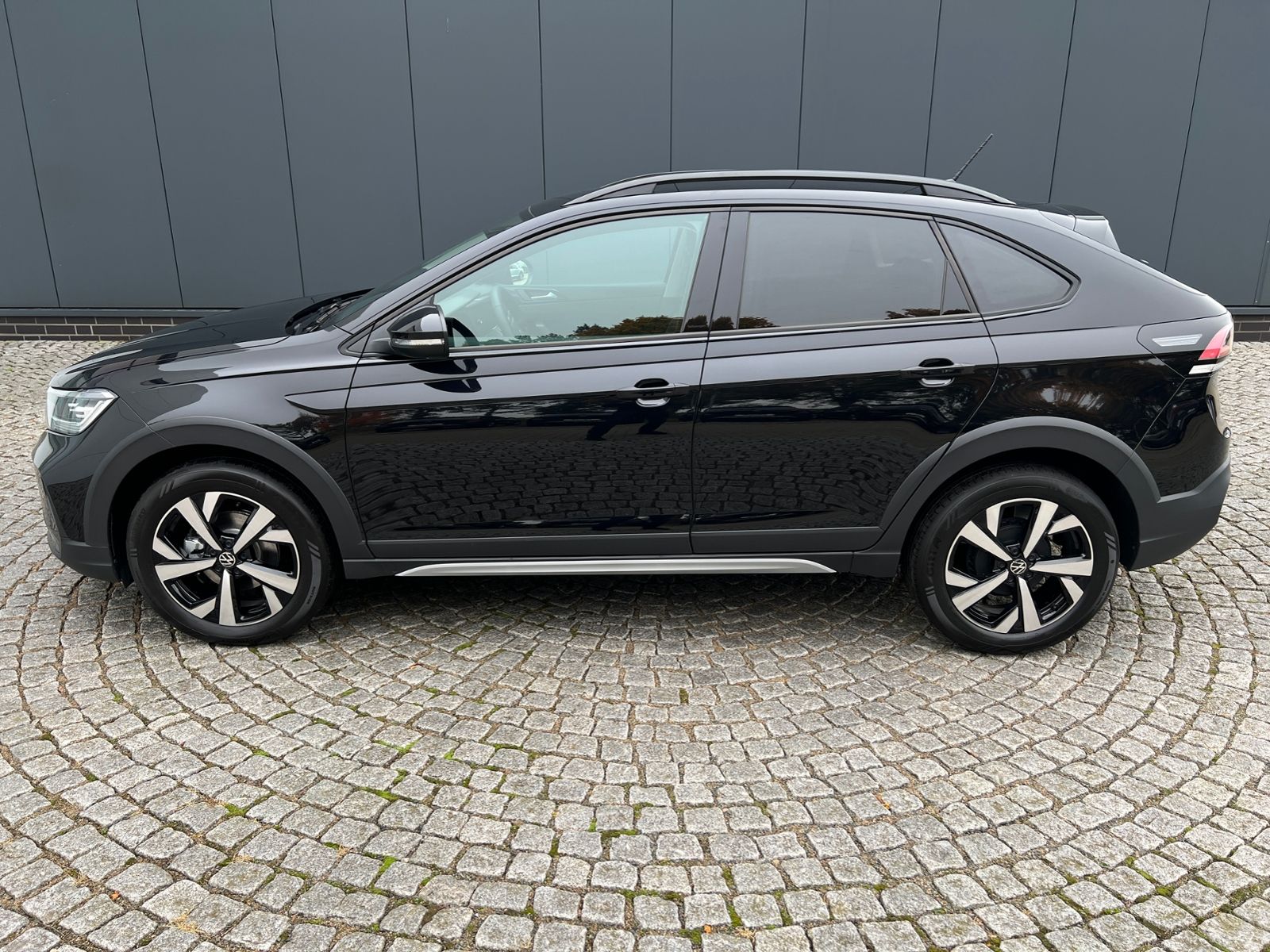 Fahrzeugabbildung Volkswagen Taigo Life 1.0 TSI *IQ.Light, Ready2Discover, Ka