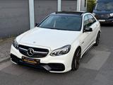 Mercedes-Benz E 63 AMG S 4Matic Lim Pano AMG Drivers.P Voll - Mercedes-Benz E-Klasse: Limousine