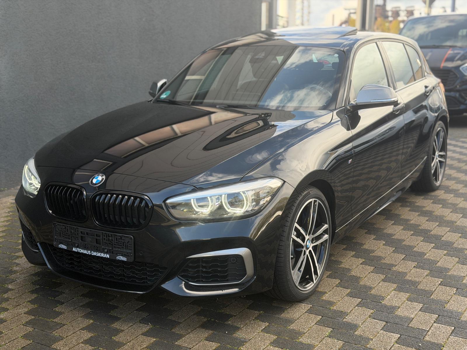 BMW M140 i xDrive Special Edition S-Dach Leder Navi