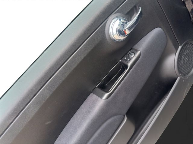 Fiat 500 1.0 Hybrid Lounge NAVI KLIMAA PANO DAB