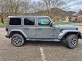 Jeep Wrangler 2.0 4xe Unlimited Sahara Automatik ... - Jeep Wrangler Sahara mit Hybrid-Antrieb (Benzin/Elektro)