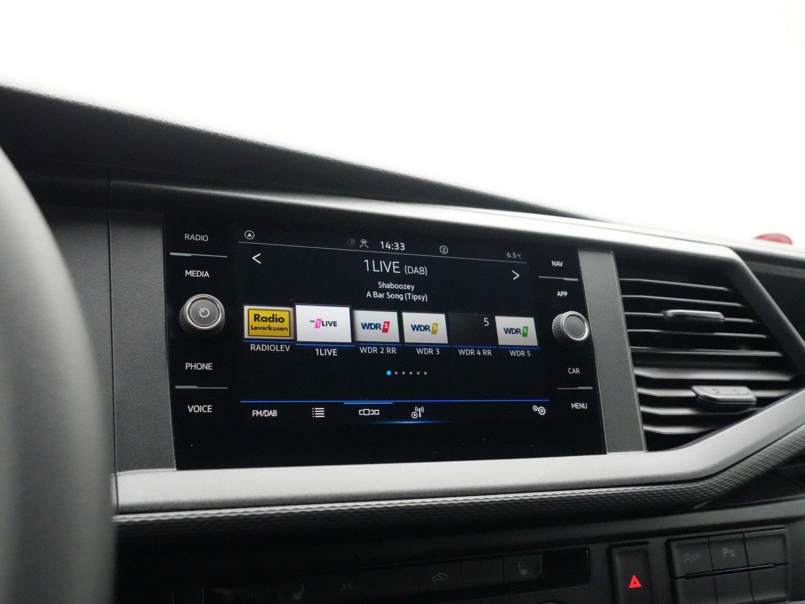 Volkswagen T6 Transporter - Bild 12