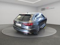 Audi S4 - Vorschau Bild 2