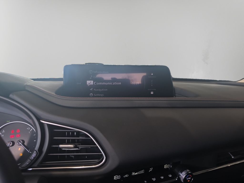 MAZDA CX-30 HOMURA 2.5G 140PS Navi Kamera LED-Licht MAZDA CX-30 HOMURA 2.5G 140PS Navi Kamera LED-Licht