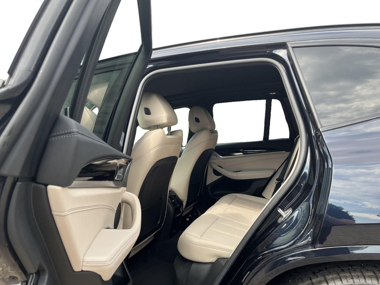 BMW X3 M40i 360° PANO RFK HIFI LENKRADHZ LORDOSE LED